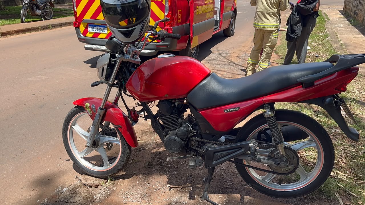 Homem fica ferido após queda de moto no Parque São Paulo