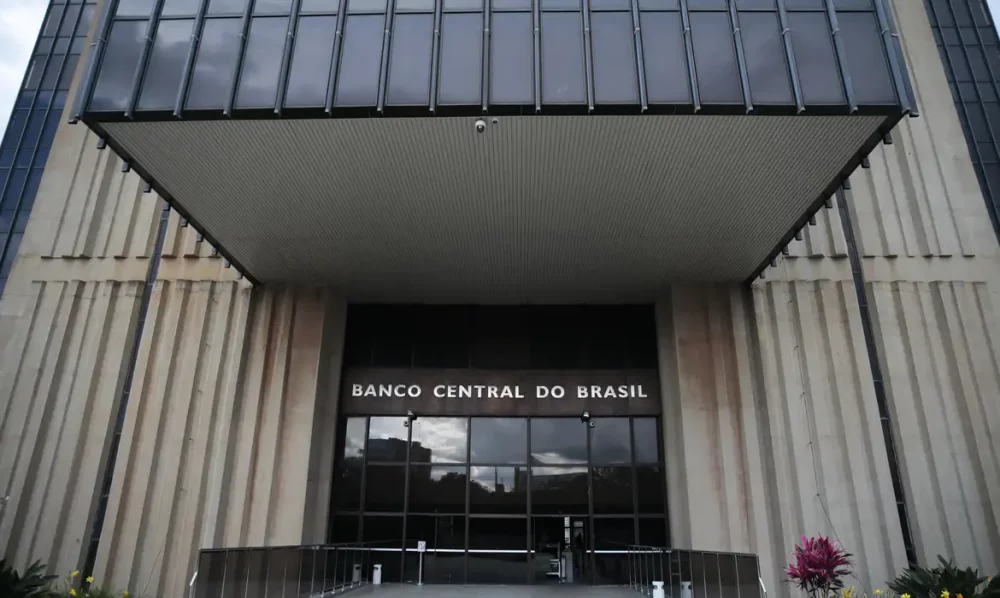 Imagem referente a TCU aprova contas do BC de 2025 após desvincular processo do Master