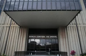 TCU aprova contas do BC de 2025 após desvincular processo do Master
