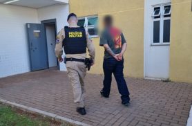 Homem é preso por violência doméstica no bairro Esmeralda em Cascavel