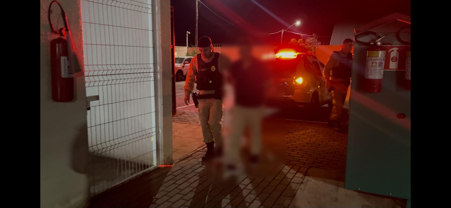 Violência doméstica no Bairro Neva em Cascavel mobiliza Polícia Militar
