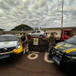 Imagem relativa a Ação conjunta entre PRF e Polícia Militar apreende quase 700 kg de maconha após fuga em Toledo