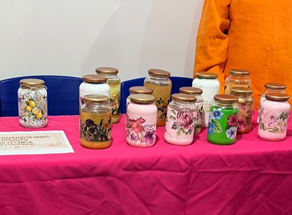 Imagem referente a Projeto em penitenciária de Foz do Iguaçu transforma resíduos em arte e oportunidade de renda