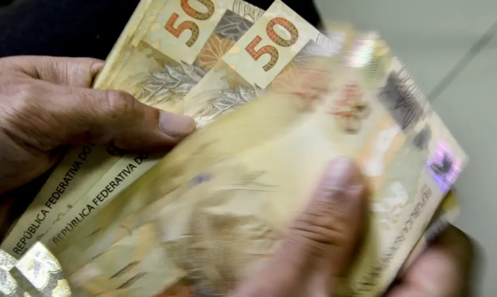 Imagem referente a Portaria convoca instituições financeiras para 3ª fase do Desenrola