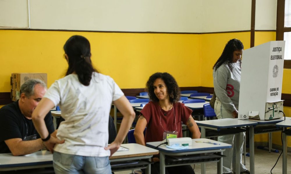 Imagem referente a Primeiro governador, depois presidente: saiba qual a ordem de votação