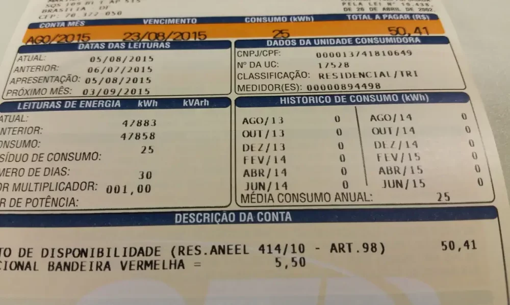 Imagem referente a Prévia da inflação oficial cai pela metade e fecha outubro em 0,32%