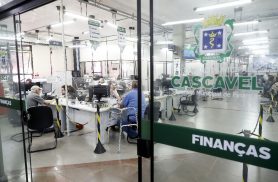 Dívidas municipais em Cascavel: projeto na Câmara prevê descontos de até 90%