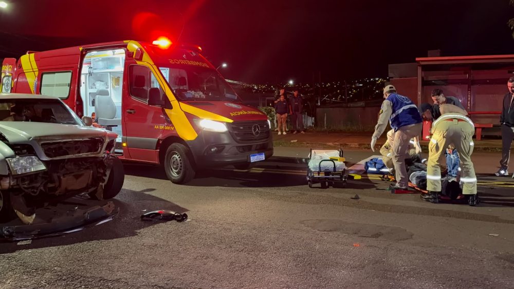 Imagem referente a Jovem foi ejetado após batida entre Celta e S10 no Bairro Morumbi