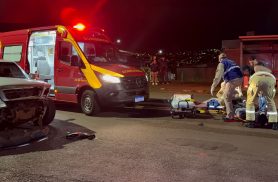 Jovem foi ejetado após batida entre Celta e S10 no Bairro Morumbi