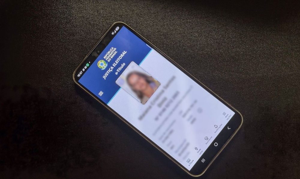Imagem referente a Saiba como votar usando o aplicativo e-Título do TSE
