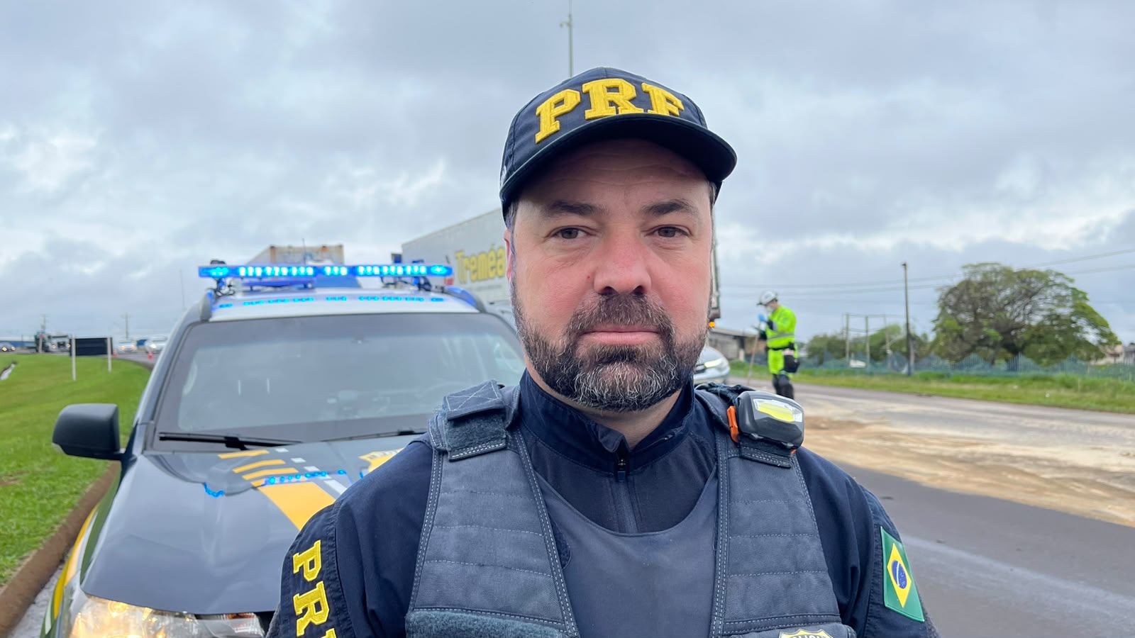 ‘Se não for habilitado, não saia para a rodovia’: PRF dá detalhes sobre acidente na BR-277