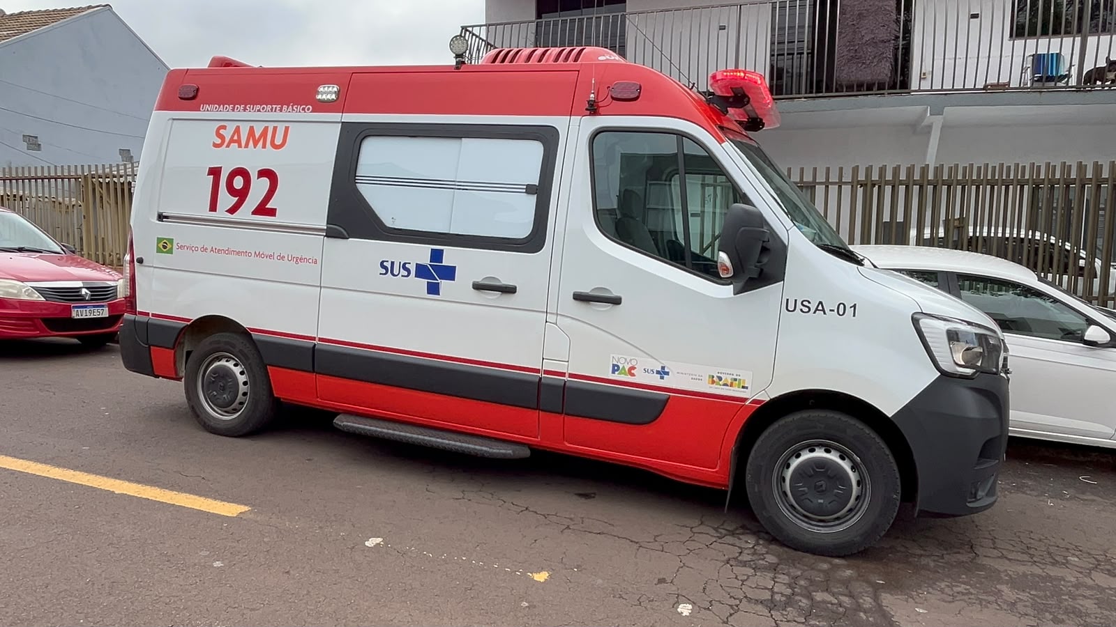 Idoso de 78 anos é encontrado aparentemente sem respirar em sobrado em Cascavel