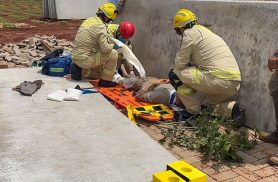 Chapa pré-moldada atinge homem e causa fratura exposta em Cascavel