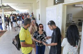 Trabalhador tem direito de sair do serviço para votar; confira a lei