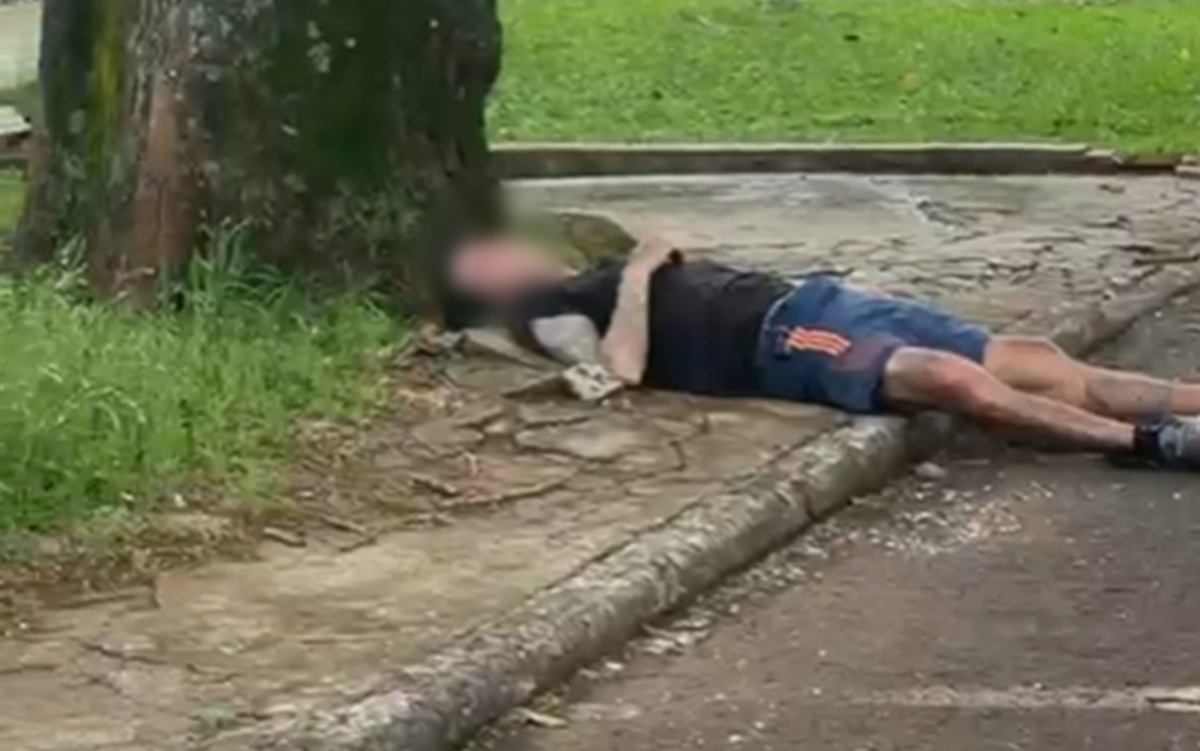 Homem adicto é encontrado inconsciente em calçada no bairro Cancelli em Cascavel