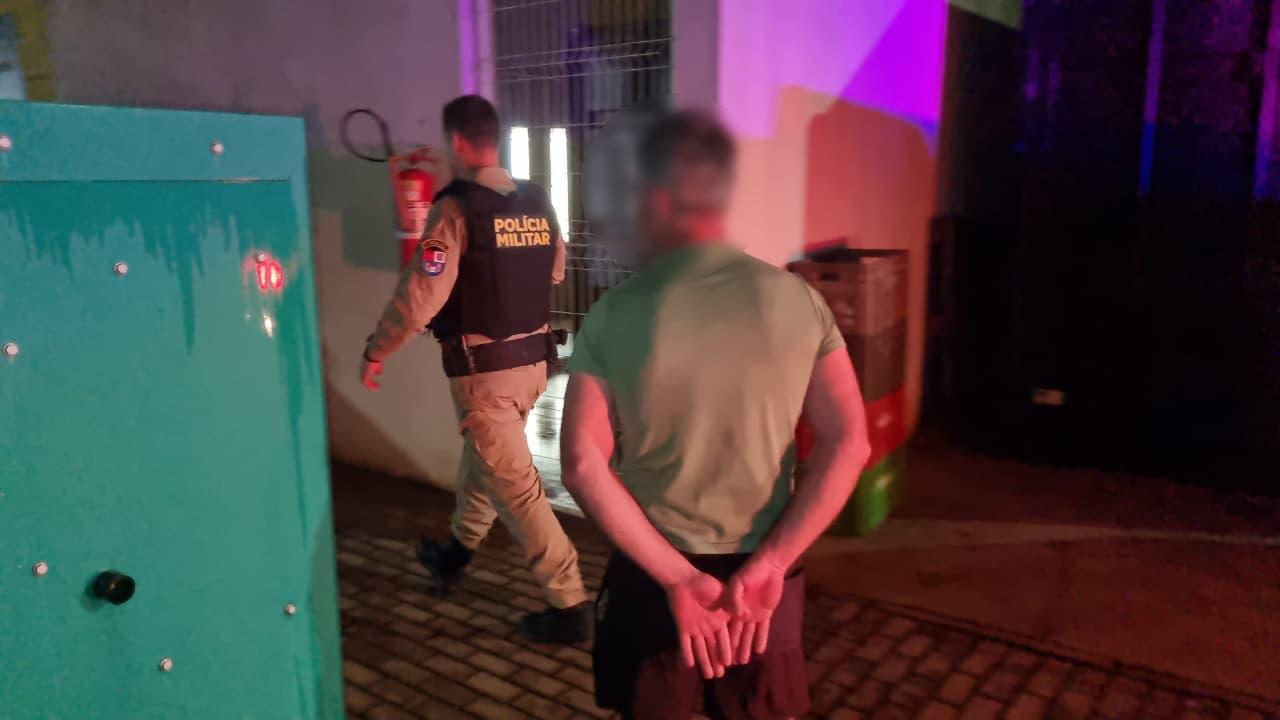 Embriagado, homem é detido pela Polícia Militar em Matelândia