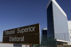 TSE retoma contagem de votos em todo o país TSE retoma contagem de votos em todo o país