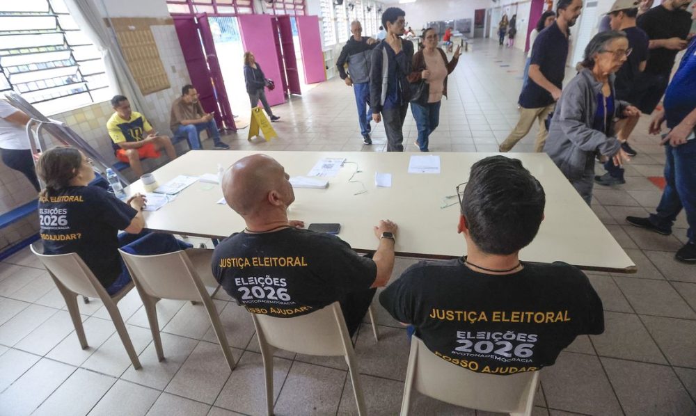 Em SP, 80% das urnas estavam encerradas quando votação foi prorrogada Imagem referente a Em SP, 80% das urnas estavam encerradas quando votação foi prorrogada