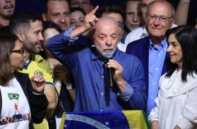 “Vamos mudar o jeito de governar este país”, diz Lula