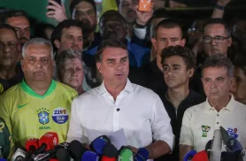 Flávio não reconhece vitória de Lula e tentará anulação do pleito