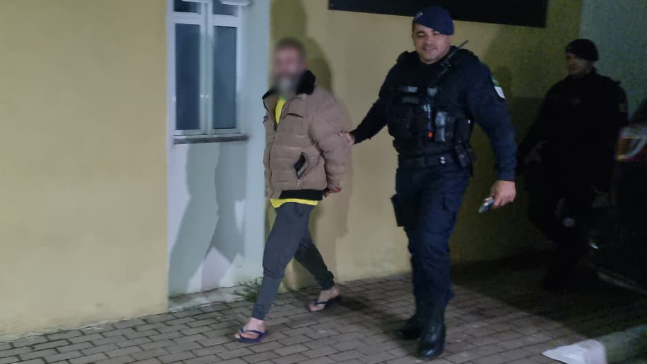 GM prende homem que bateu na filha e ameaçou a esposa no Cascavel Velho