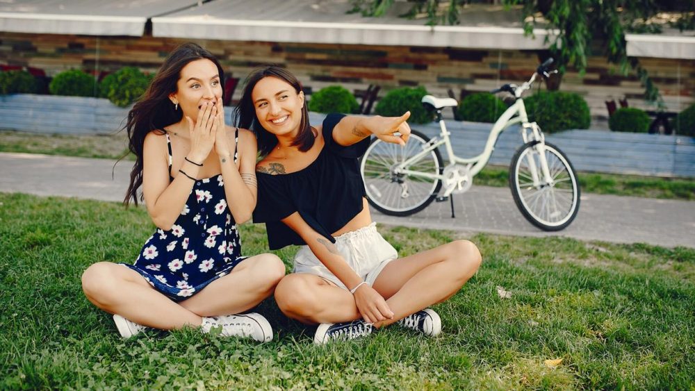 Imagem referente a Mulheres de Curitiba: Estilo de Vida, Bem-Estar e Experiências na Capital Paranaense