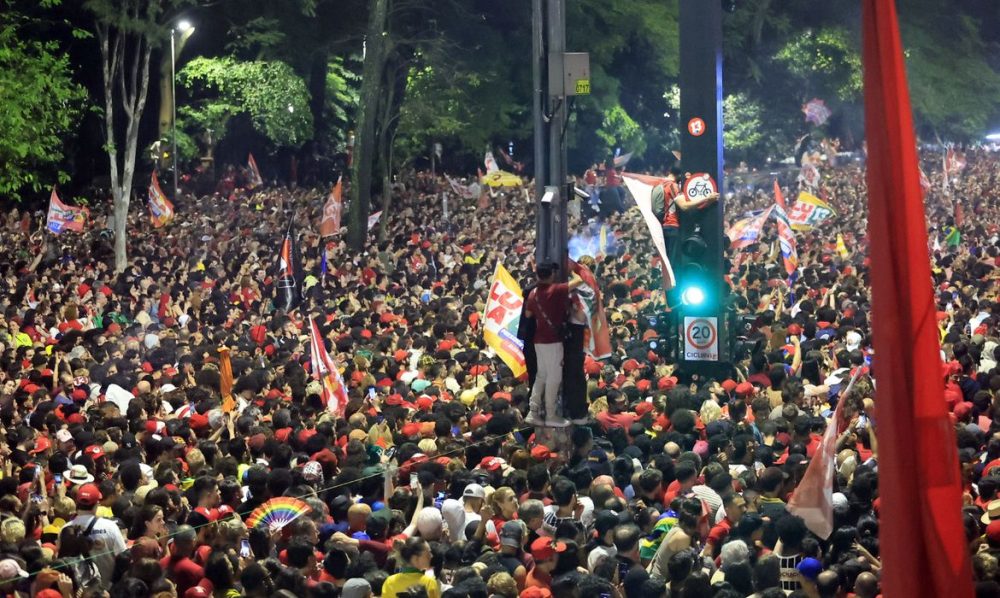 Votação de Lula é a maior já recebida por um presidenciável no país Imagem referente a Votação de Lula é a maior já recebida por um presidenciável no país