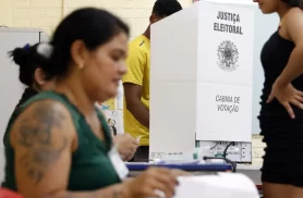 PM registra 7 ocorrências e 6 detidos até o meio-dia de domingo em SP PM registra 7 ocorrências e 6 detidos até o meio-dia de domingo em SP