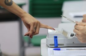 Lula cresce em número de votos em todos os estados; Flávio recua em 6 Lula cresce em número de votos em todos os estados; Flávio recua em 6