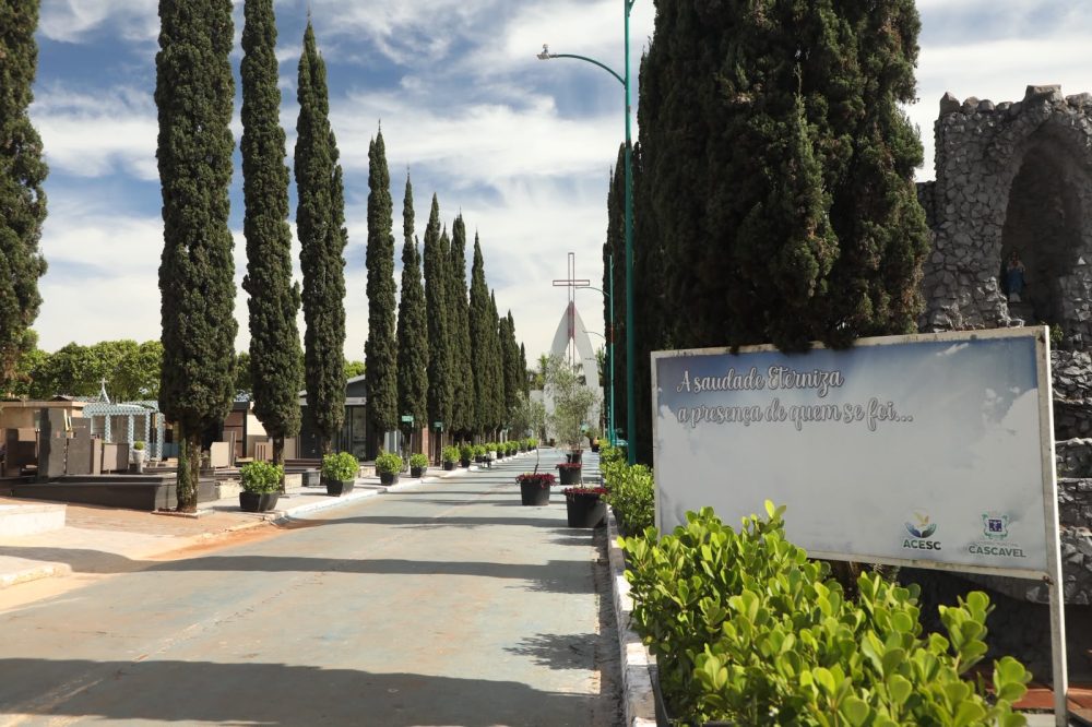 Imagem referente a Prefeitura divulga programação religiosa para o Dia de Finados em Cascavel