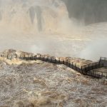 Imagem relativa a Cataratas do Iguaçu atingem 17,7 milhões de litros por segundo e passarela segue interditada