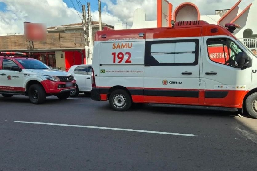 Panela de pressão explode e fere duas funcionárias em colégio no Juvevê, em Curitiba Imagem referente a Panela de pressão explode e fere duas funcionárias em colégio no Juvevê, em Curitiba