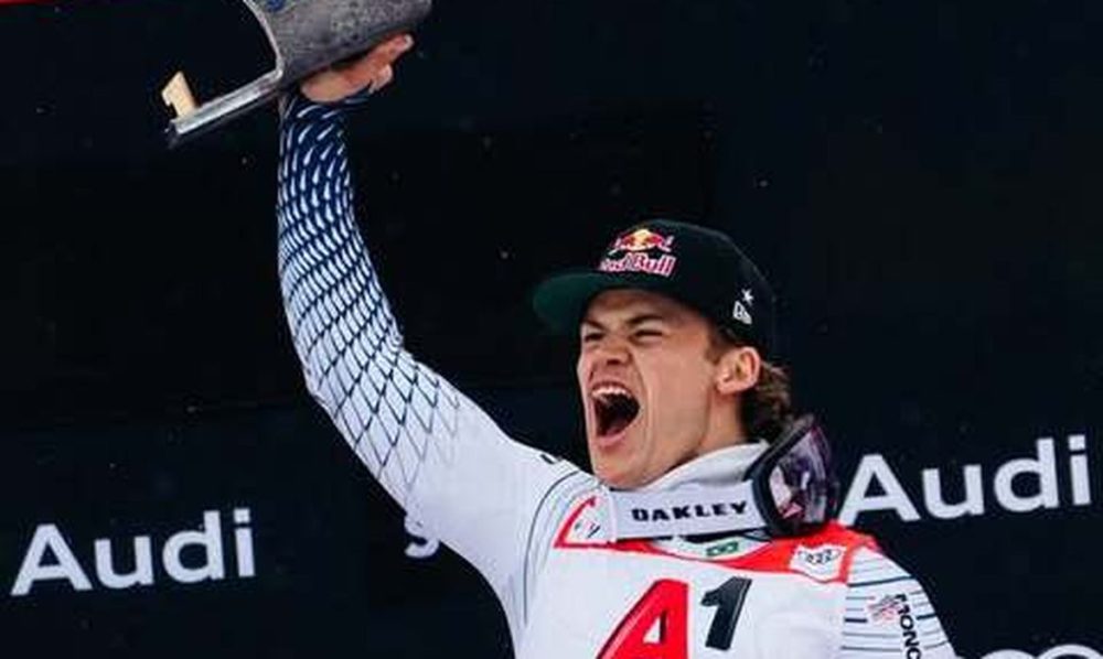 Imagem referente a Lucas Pinheiro abre temporada com ouro em slalom gigante na Áustria