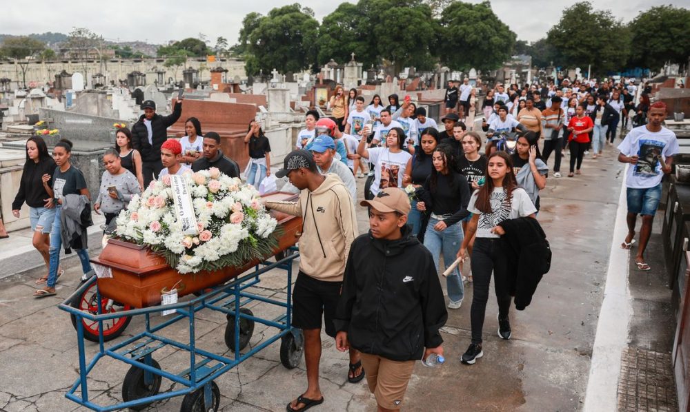 Imagem referente a Um ano depois, mortes da Operação Contenção ainda são investigadas