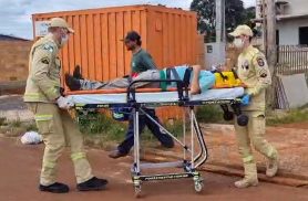 Homem cai do telhado em obra no Cascavel Velho