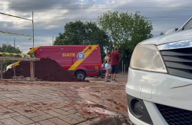 Mulher e criança ficam feridas após acidente na Avenida Papagaios