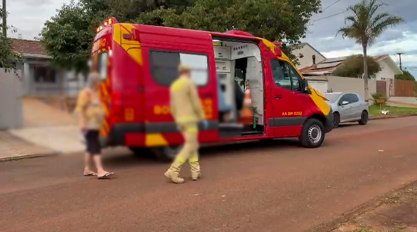 Idosa de 81 anos fica ferida após queda no bairro Country, em Cascavel