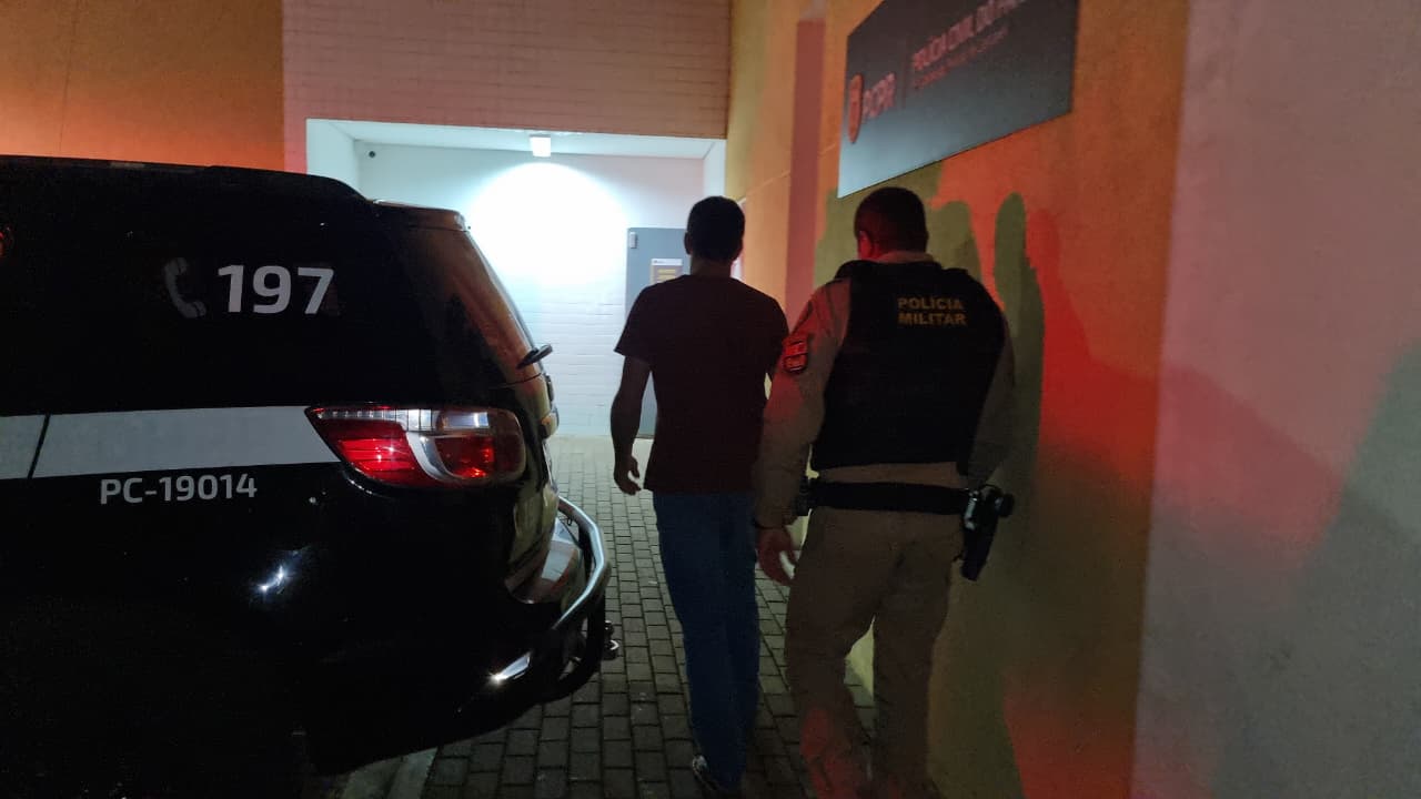Briga de casal em Cascavel mobiliza PM e caso vai parar na delegacia por violência psicológica
