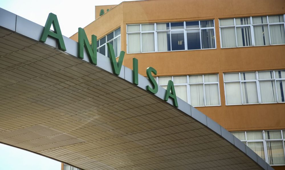 Imagem referente a Anvisa suspende propaganda enganosa de suplementos alimentares