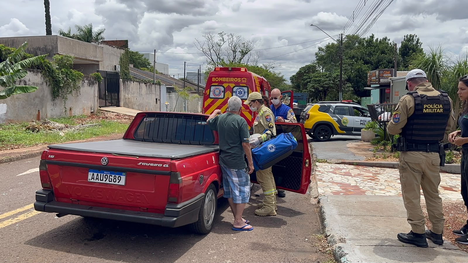 Colisão entre carro e caminhão mobiliza Siate na Rua Nereu Ramos