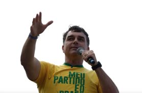 Flávio Bolsonaro se declara presidente eleito do Brasil em carta divulgada nos EUA Flávio Bolsonaro se declara presidente eleito do Brasil em carta divulgada nos EUA
