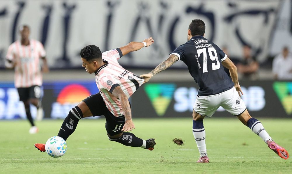 Imagem referente a Remo volta a vencer após 12 jogos e complica Botafogo no Brasileirão