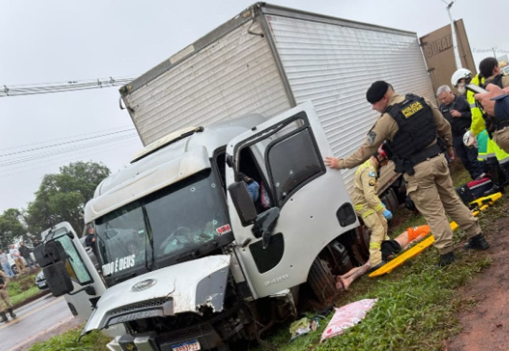 Imagem referente a Baleada em perseguição com caminhão carregado de maconha fica paraplégica e segue internada em Cascavel