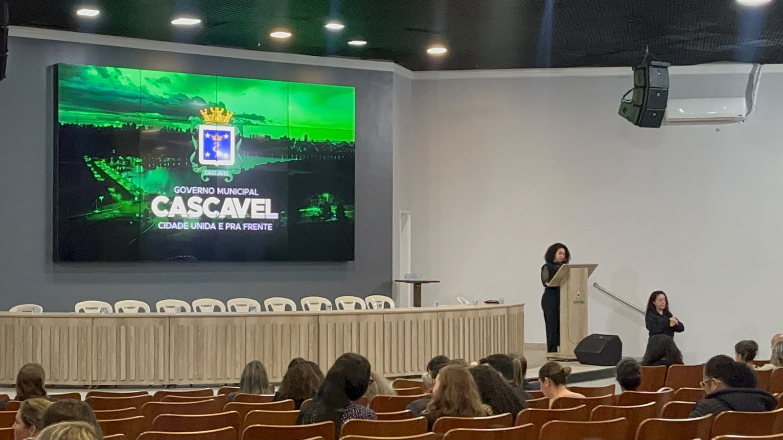 Plano de Educação de Cascavel para os próximos dez anos é debatido em audiência pública