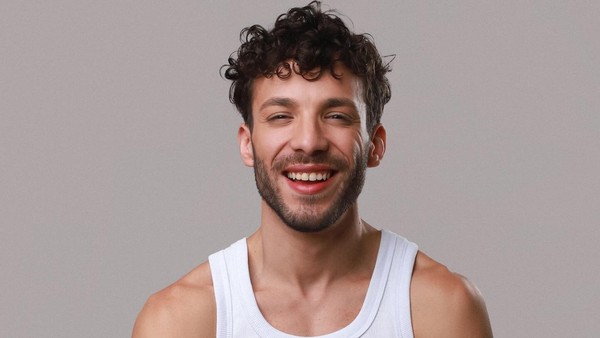 Ator e diretor Matheus Sabbá morre aos 30 anos Imagem referente a Ator e diretor Matheus Sabbá morre aos 30 anos