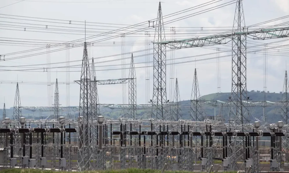 Aneel prevê três leilões de transmissão de energia em 2027 Imagem referente a Aneel prevê três leilões de transmissão de energia em 2027