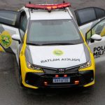 Imagem relativa a Um copo de água e um furto: homem pede ajuda e leva bolsa de mulher em residência
