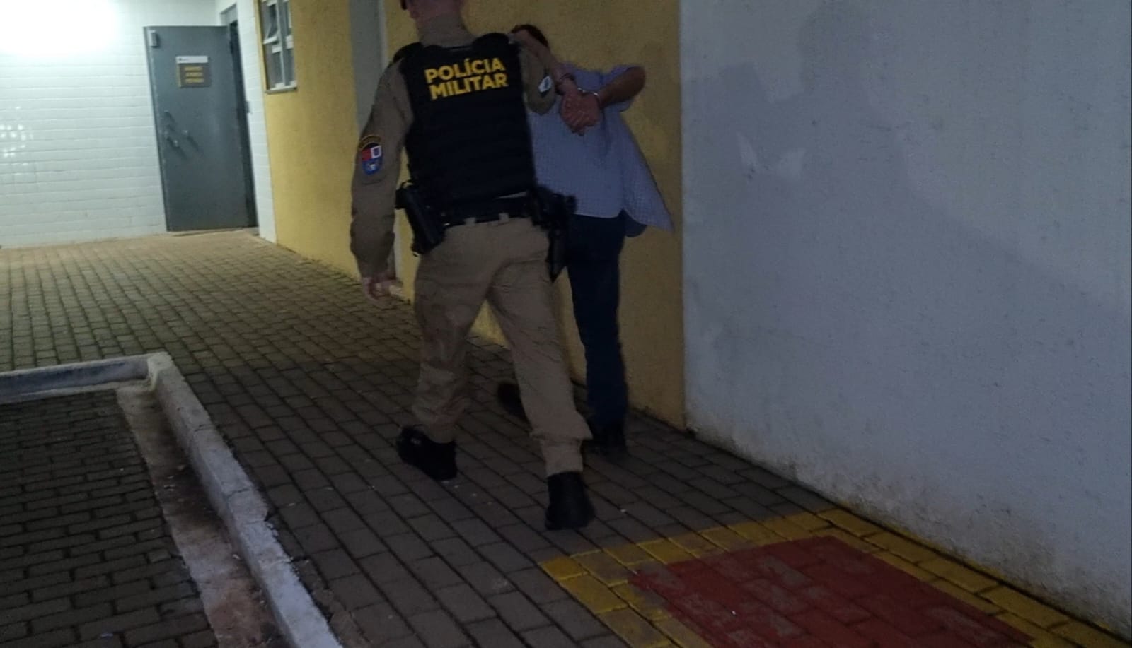 Churrasco cancelado: homem é detido após furtar carnes em supermercado