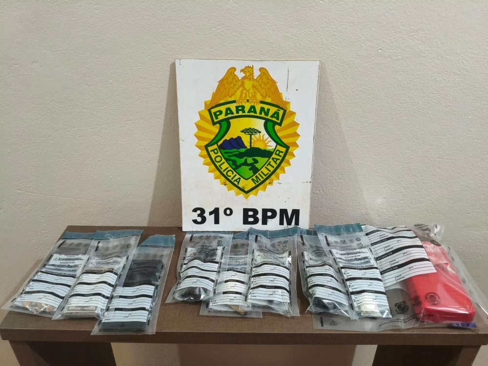 Imagem referente a Denúncia de tráfico termina com apreensão de maconha, cocaína e crack em Palotina