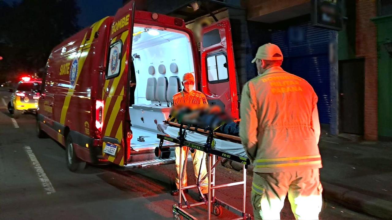 Homem de 27 anos é agredido em frente a casa noturna na região Central de Cascavel